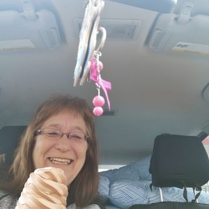 Meet your Posher, Carole